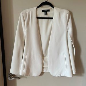 FOREVER 21 White Cape